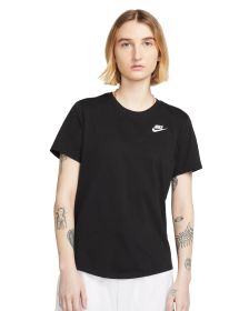 Remera Nike Sportswear Club Essentials