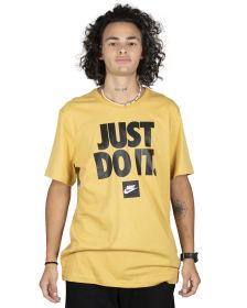 Remera Nike Sportswear