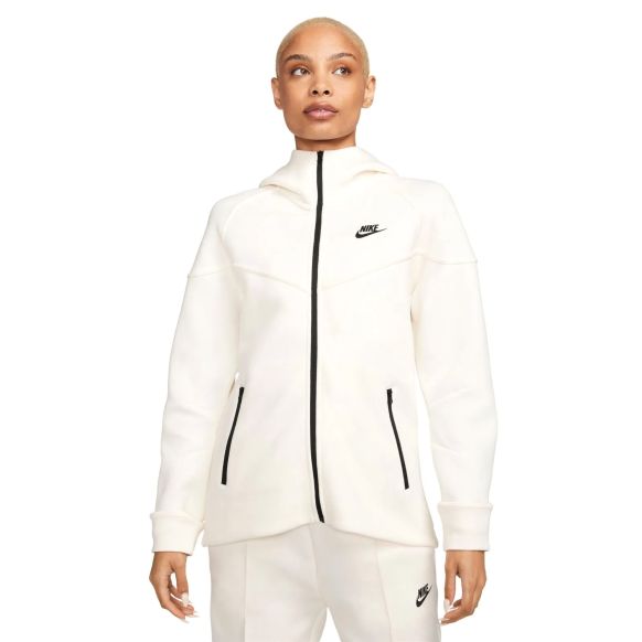 Campera Nike Sportswear Tech